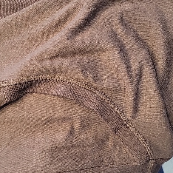 Athleta Pranayama Wrap - Picture 3 of 5